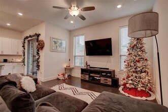 1054 Maverick Dr in Allen, TX - Building Photo - Building Photo