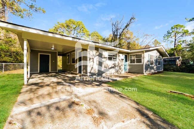 522 Beaverbrook Dr in Jackson, MS - Building Photo - Building Photo