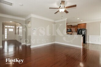 402 Knothole Ln in Charlotte, NC - Building Photo - Building Photo