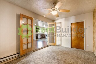 222 Shannon Pl NW in Albuquerque, NM - Building Photo - Building Photo