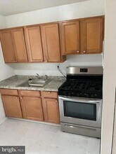 3801 St Barnabas Rd, Unit T201 in Silver Hill, MD - Foto de edificio - Building Photo