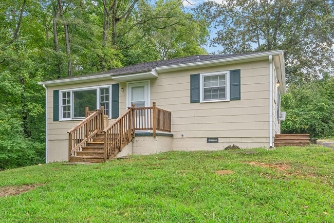 443 Gary Hills Dr in Clarksville, TN - Building Photo - Building Photo