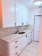 824 SW 12th Ct in Fort Lauderdale, FL - Building Photo - Building Photo