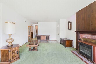 2410 Princeton Dr in San Bruno, CA - Building Photo - Building Photo