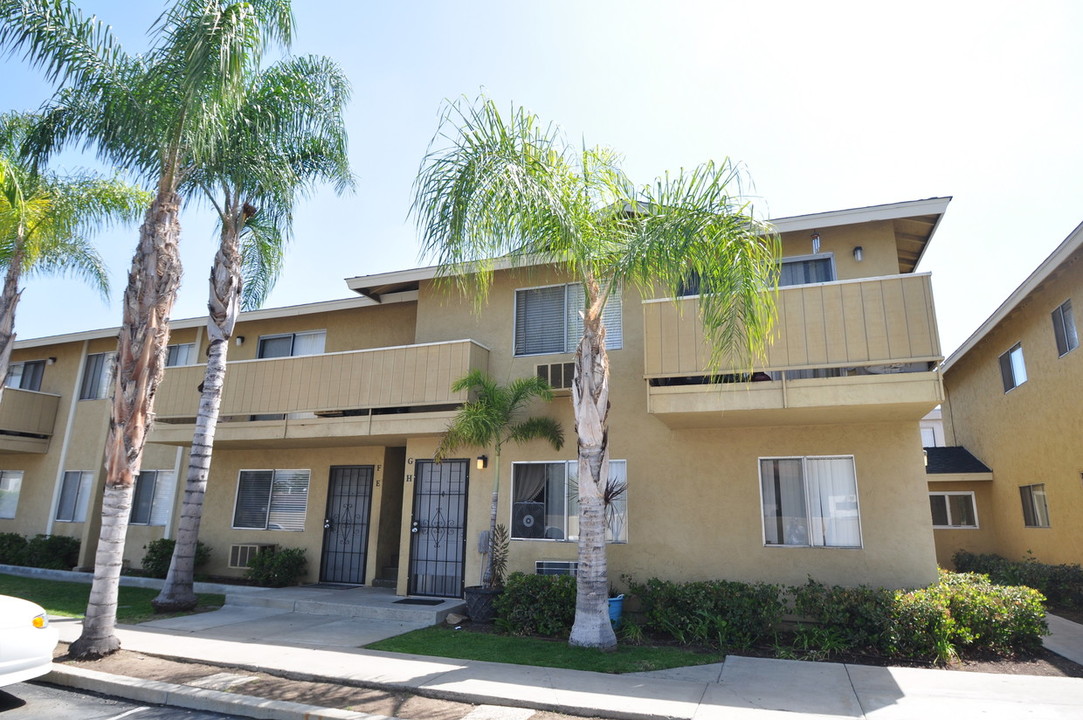 Wisconsin Terrace in El Cajon, CA - Foto de edificio