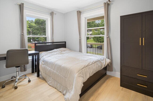 200 Highland Ave in Ithaca, NY - Building Photo - Building Photo