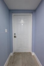 20350 W Country Club Dr, Unit PH24-4 in Aventura, FL - Building Photo - Building Photo