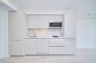 733 Ocean Pkwy in Brooklyn, NY - Building Photo - Building Photo