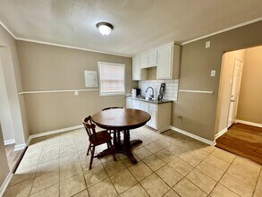 5152 Enterprise St in Baton Rouge, LA - Building Photo - Building Photo