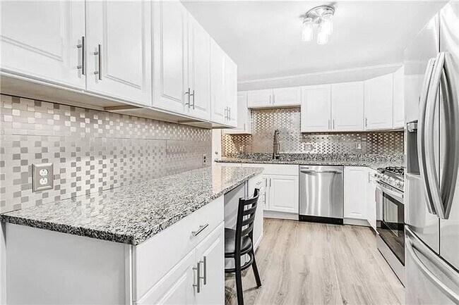 219 Natchez St in Pittsburgh, PA - Building Photo - Building Photo