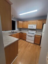 5132 Greenville Loop Rd in Wilmington, NC - Building Photo - Building Photo