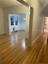 72 Prospect St in Greenwich, CT - Building Photo - Building Photo