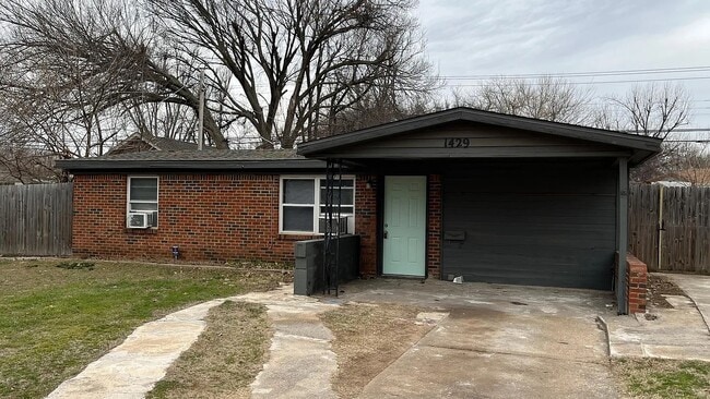 property at 1429 Mallard Dr