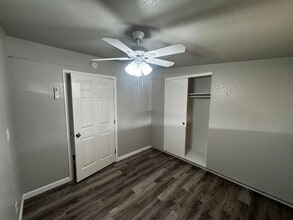 221 K St in Sanger, CA - Building Photo - Building Photo