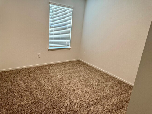 23548 Skyward Ln in Patton Village, TX - Building Photo - Building Photo