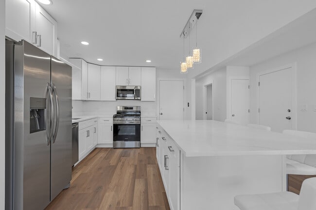 651 Beau Ct