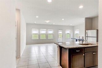 2721 Winding Creek Rd in Niederwald, TX - Building Photo - Building Photo