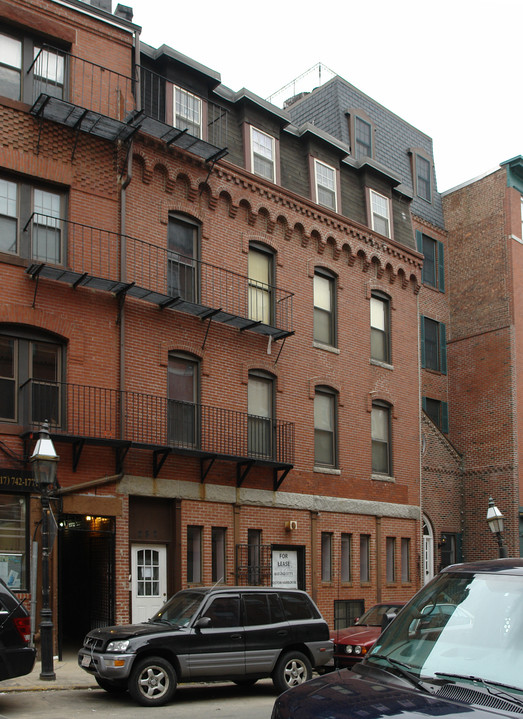 278 North St in Boston, MA - Foto de edificio