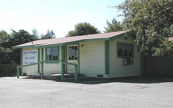 5503-5505 Old Redwood Hwy in Santa Rosa, CA - Building Photo - Building Photo