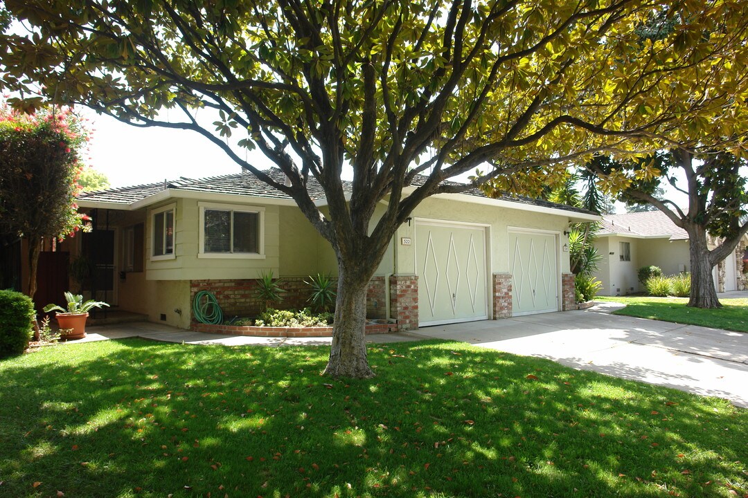 522-524 Westlake Dr in San Jose, CA - Building Photo