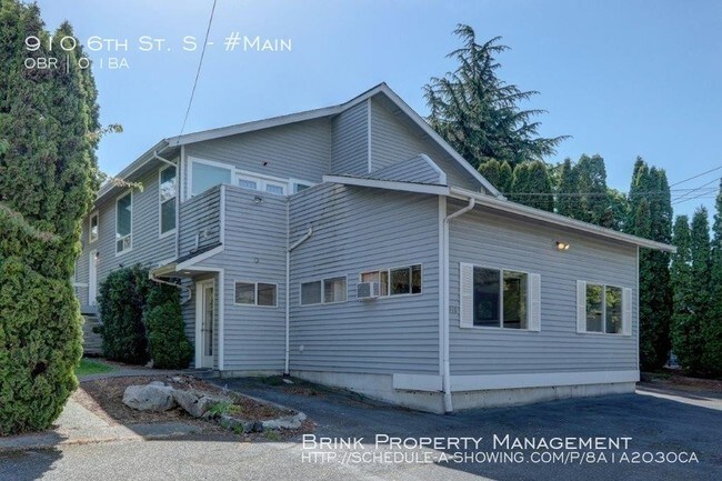 910 6th St South-Unit -#Main in Kirkland, WA - Building Photo - Building Photo