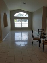 4070 Laurelwood Ln in Delray Beach, FL - Building Photo - Building Photo