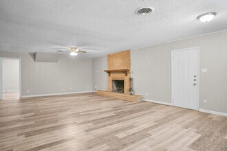 4309 42nd St in Lubbock, TX - Building Photo - Building Photo