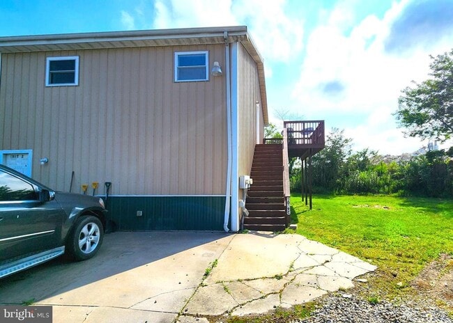 property at 5079-C N Dupont Hwy