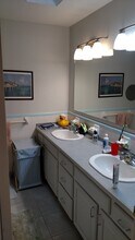 9230 NW 9 Ave in Gainesville, FL - Building Photo - Building Photo