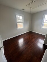 617 Hershberger Rd NW in Roanoke, VA - Foto de edificio - Building Photo
