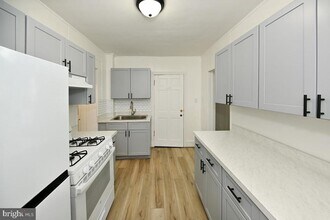 652 Penn St in Perth Amboy, NJ - Building Photo - Building Photo