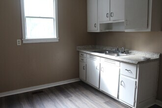 1112 13th Ave in Albany, GA - Building Photo - Building Photo