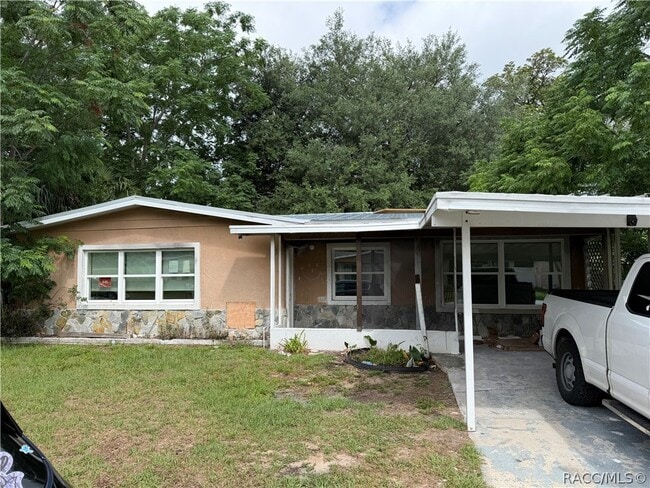 property at 6 S Barbour St