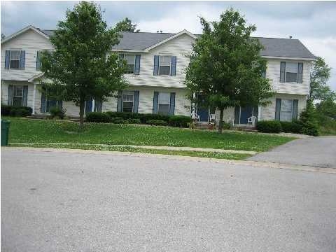 2043 Leland Dr in Shelbyville, KY - Foto de edificio