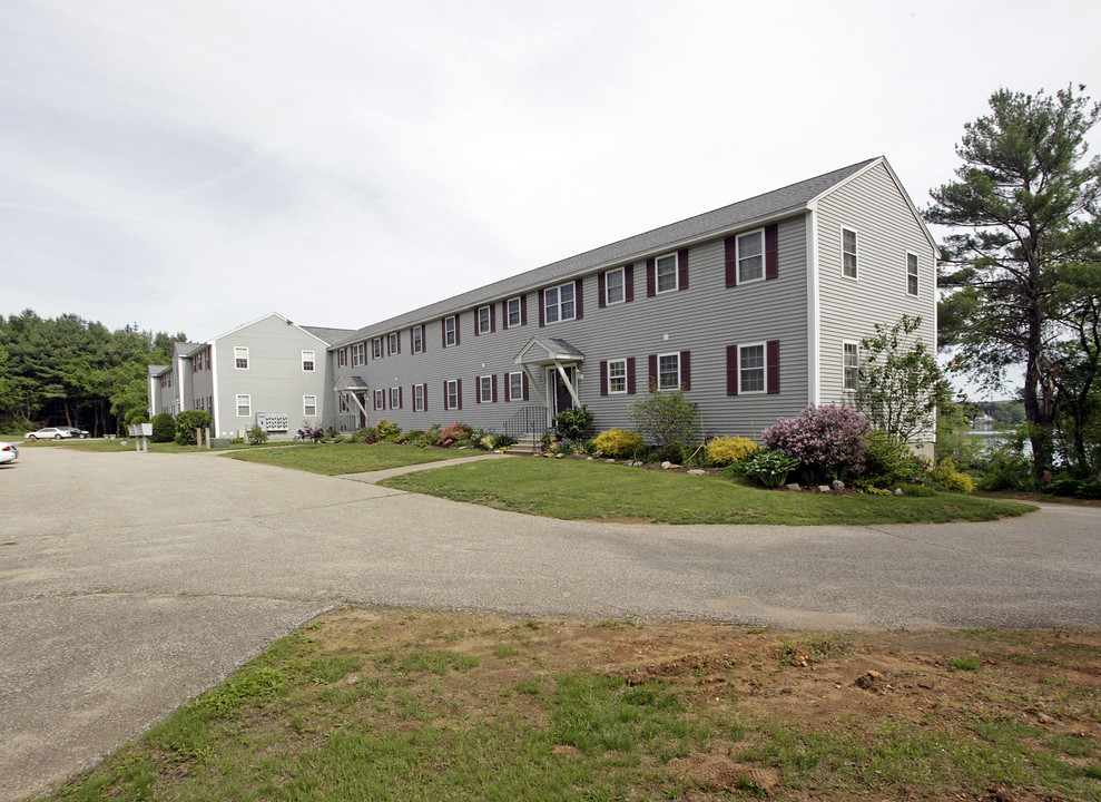 Lakeview Apartments in West Brookfield, MA - Building Photo