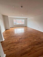 50 Vineyard Ave in Yonkers, NY - Building Photo - Building Photo