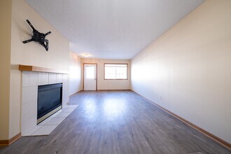 17349 Gettysburg Way in Lakeville, MN - Building Photo - Building Photo