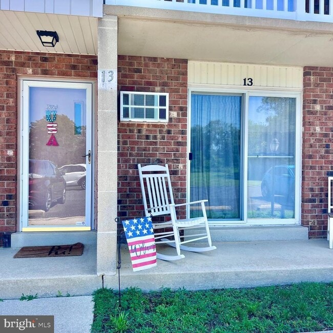 property at 13 Toni Lynn Ct