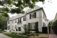 153 S Camden Dr in Beverly Hills, CA - Building Photo - Building Photo