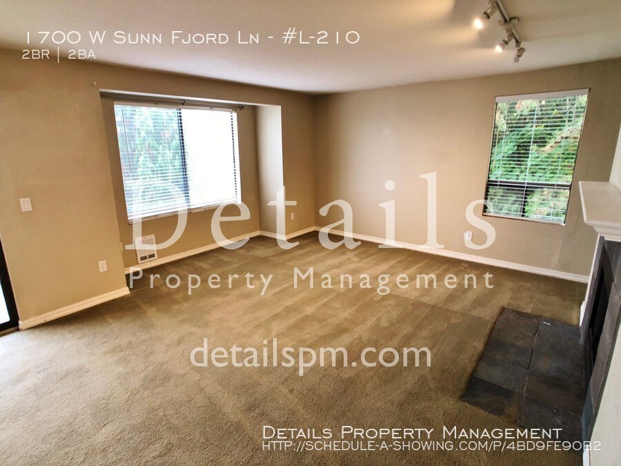 1700 W Sunn Fjord Ln-Unit -#L-210 in Bremerton, WA - Building Photo