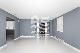 1223 Portage Ave in South Bend, IN - Foto de edificio - Building Photo