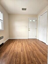 5 1st Ave-Unit -2nd Fl in East Rockaway, NY - Building Photo - Building Photo