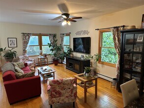 322 E Beech St in Long Beach, NY - Building Photo - Building Photo