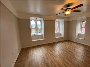 1901 E Carson St in Pittsburgh, PA - Building Photo - Building Photo