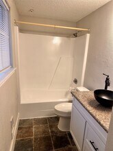 3730 Thistlemont Dr in Houston, TX - Building Photo - Building Photo