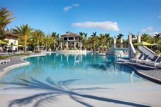 8900 NW 97th Ave in Doral, FL - Building Photo - Building Photo