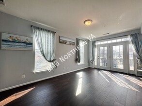 25224 Briargate Terrace in Chantilly, VA - Building Photo - Building Photo