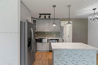 67 Harwood Crescent in Deerfield Beach, FL - Building Photo - Building Photo