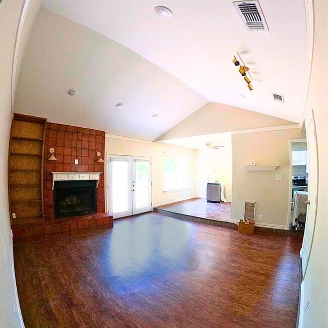 16006 Parkway Dr in Pflugerville, TX - Building Photo - Building Photo