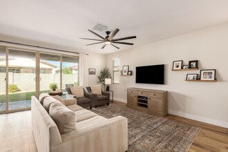 9738 E Tumeric Ave in Mesa, AZ - Building Photo - Building Photo